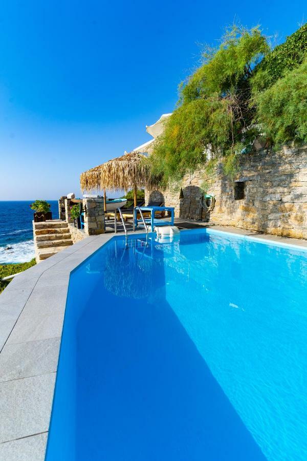 Ikarian Endless Blue Guest House Kouniadi Eksteriør bilde